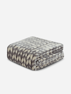 Volpes Sasha Grey Blanket