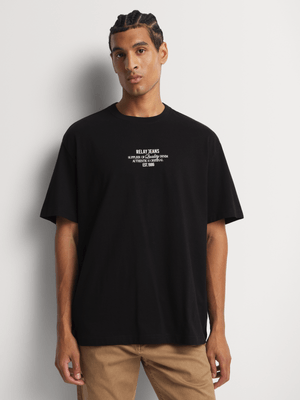 Men's Relay Jeans Boxy Sandwhich Centre Branded Black T-Shirt