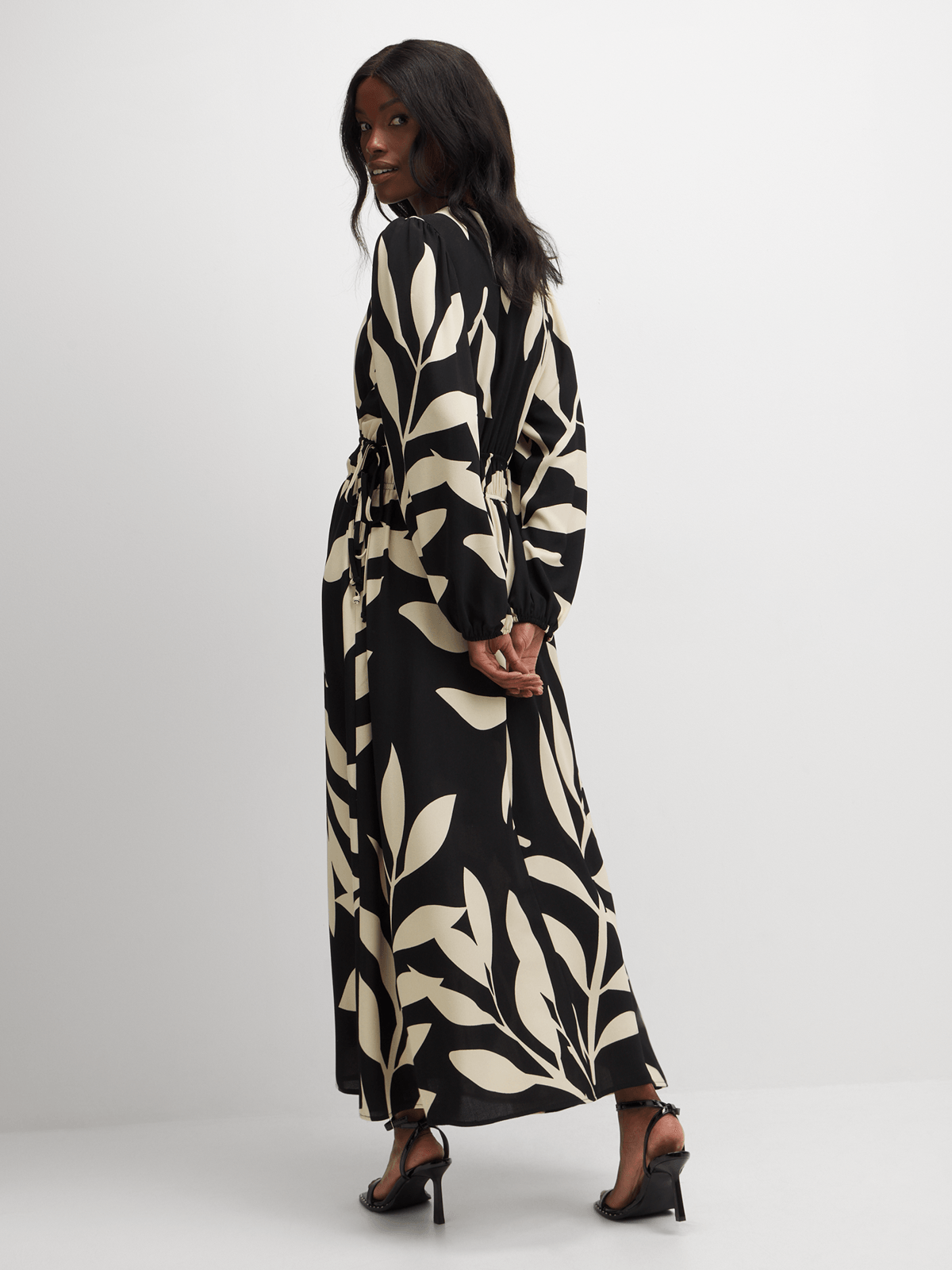 Jet Women's Black/Stone Leaf Maxi Dress Bash