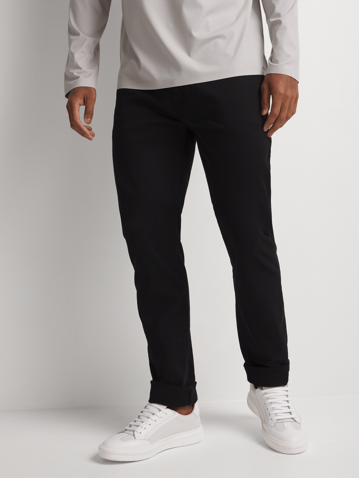 Black Switch-Pockets Trousers Men