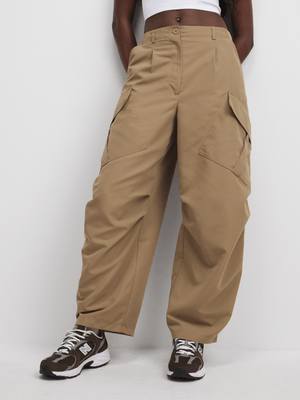 The FIX Women's Stone Twill Barrel Utility Pant