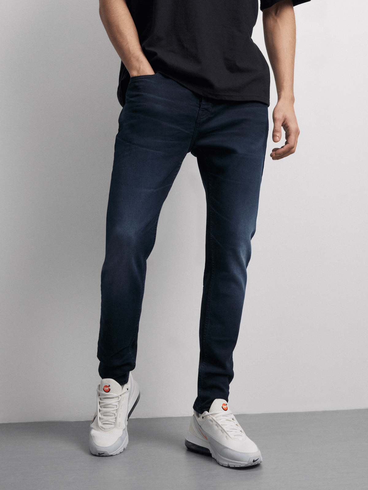 Redbat Men's Ink Carrot Jeans | Bash