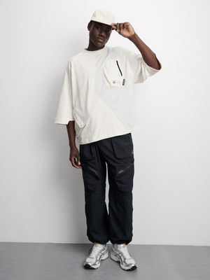 Anatomy Men's Upstyled Pocket White T-Shirt