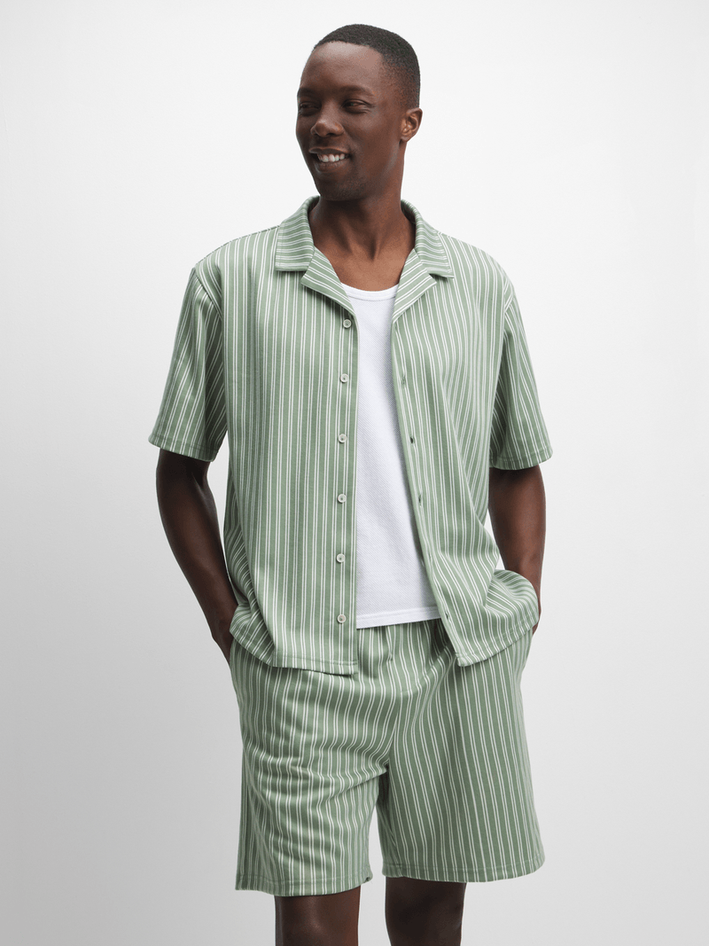 Exact Men's Green White Striped Shorts Bash