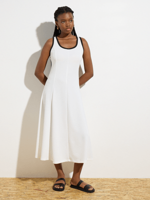 Women's Canvas Contrast Trim Knit Dress