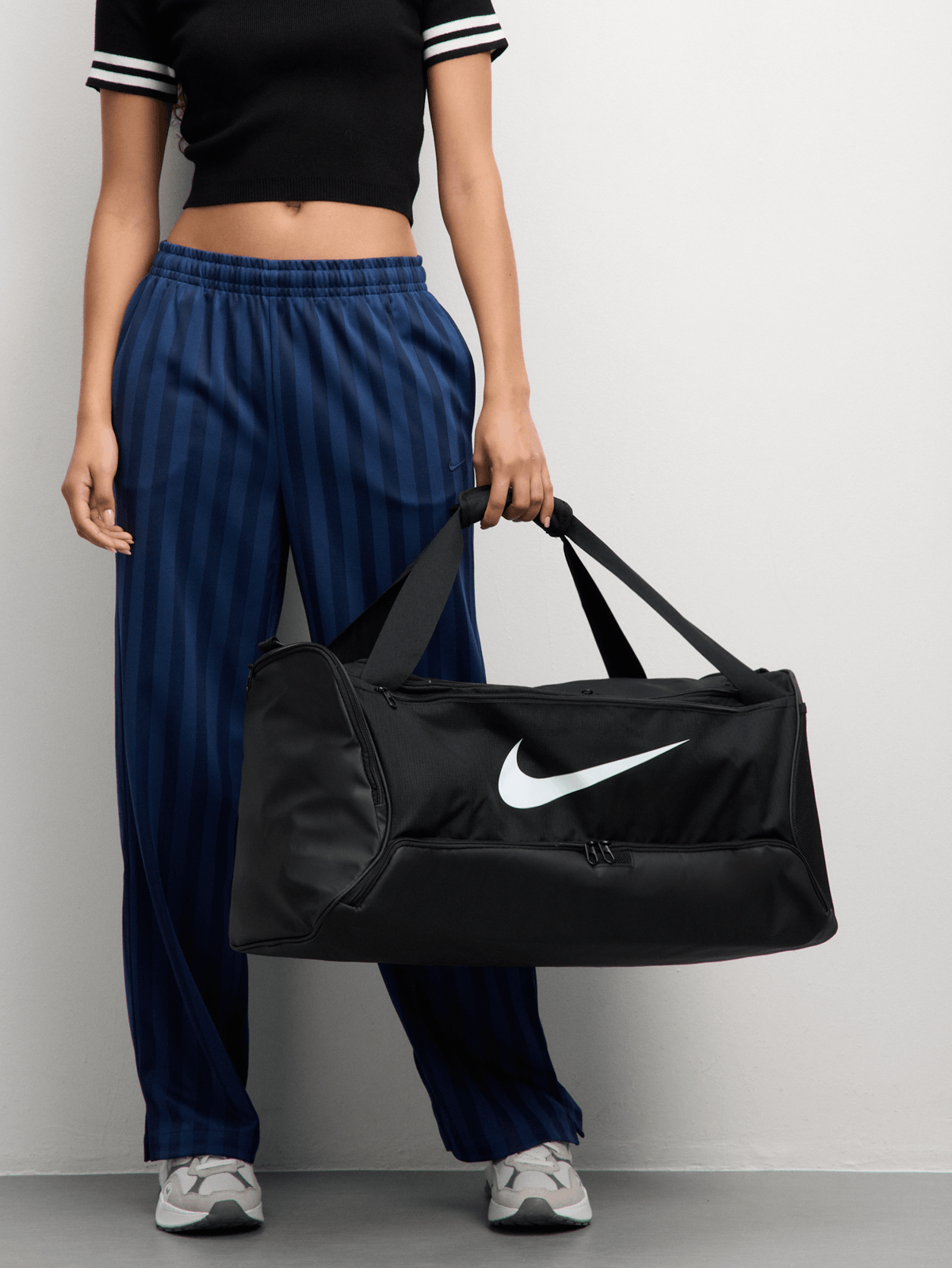 Nike Unisex Brasilia Black Duffel Bag Bash