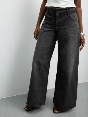 The FIX Women's Charcoal Low Rise Super Wide Denim