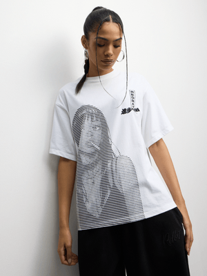 Redbat Women's Anime Relaxed White T-Shirt