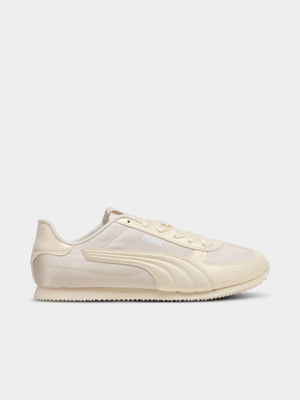 Women's Puma Track Snow Sneaker